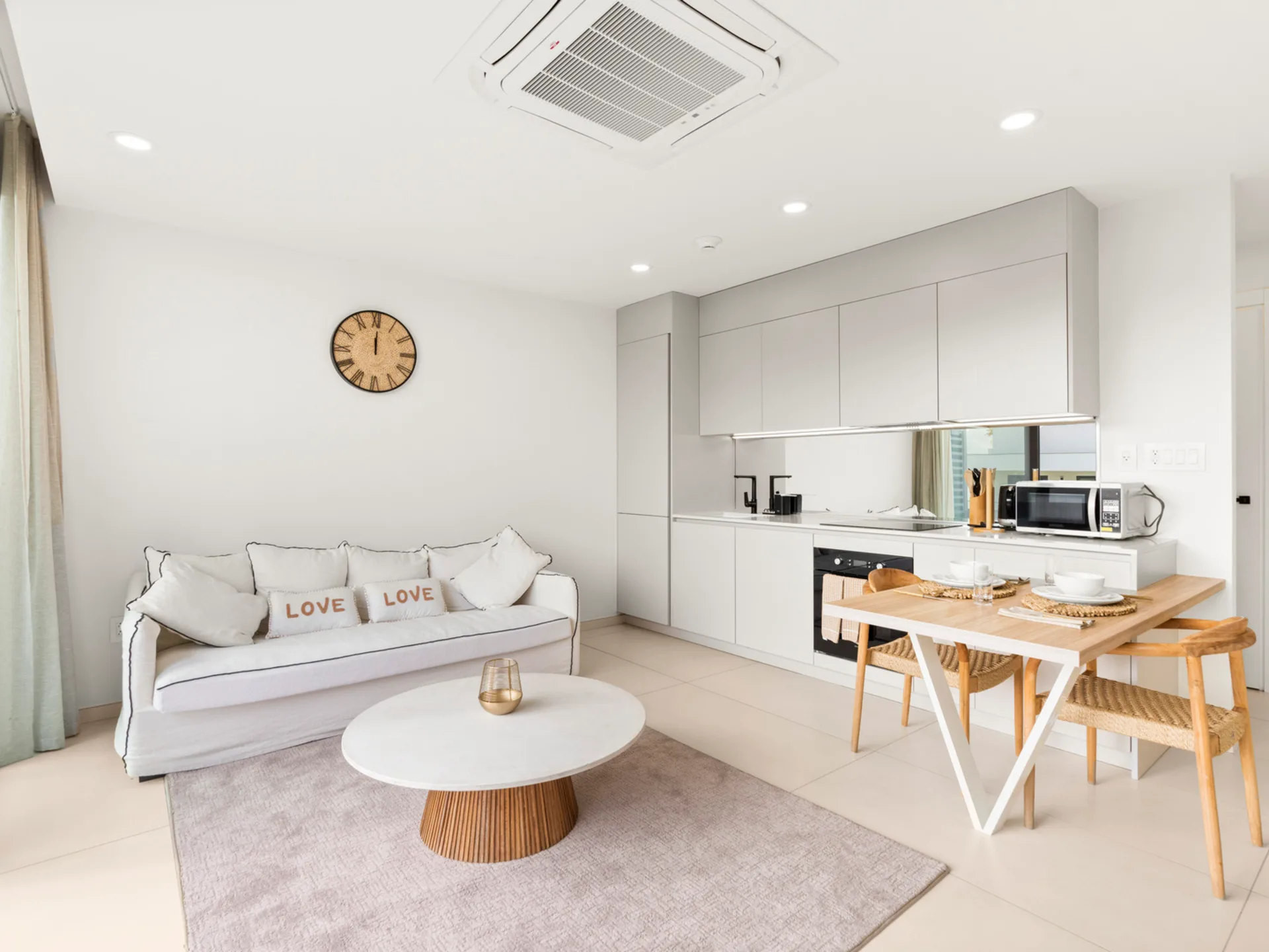 The Hills Residence - B203