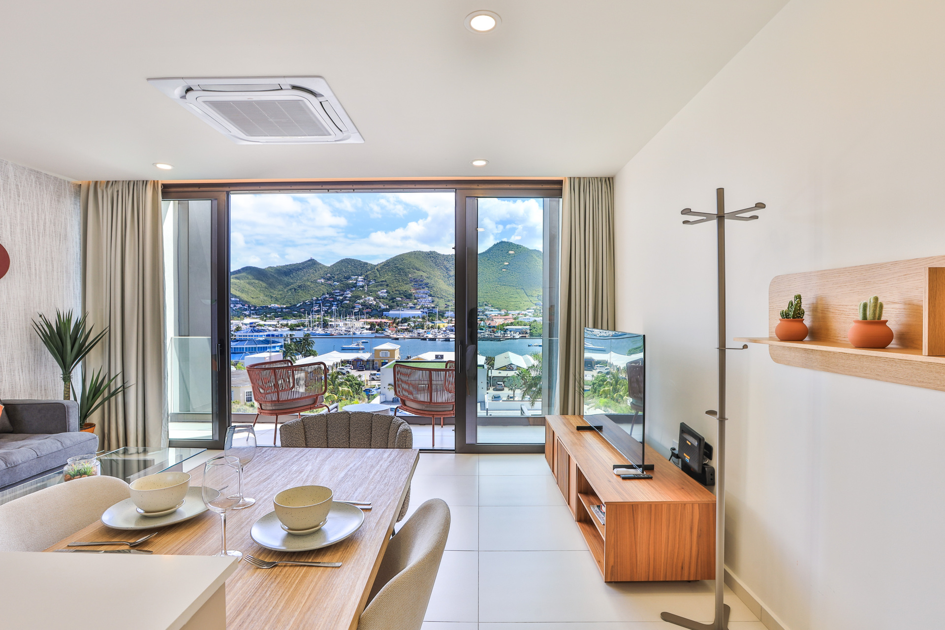 The Hills Residence - A116 