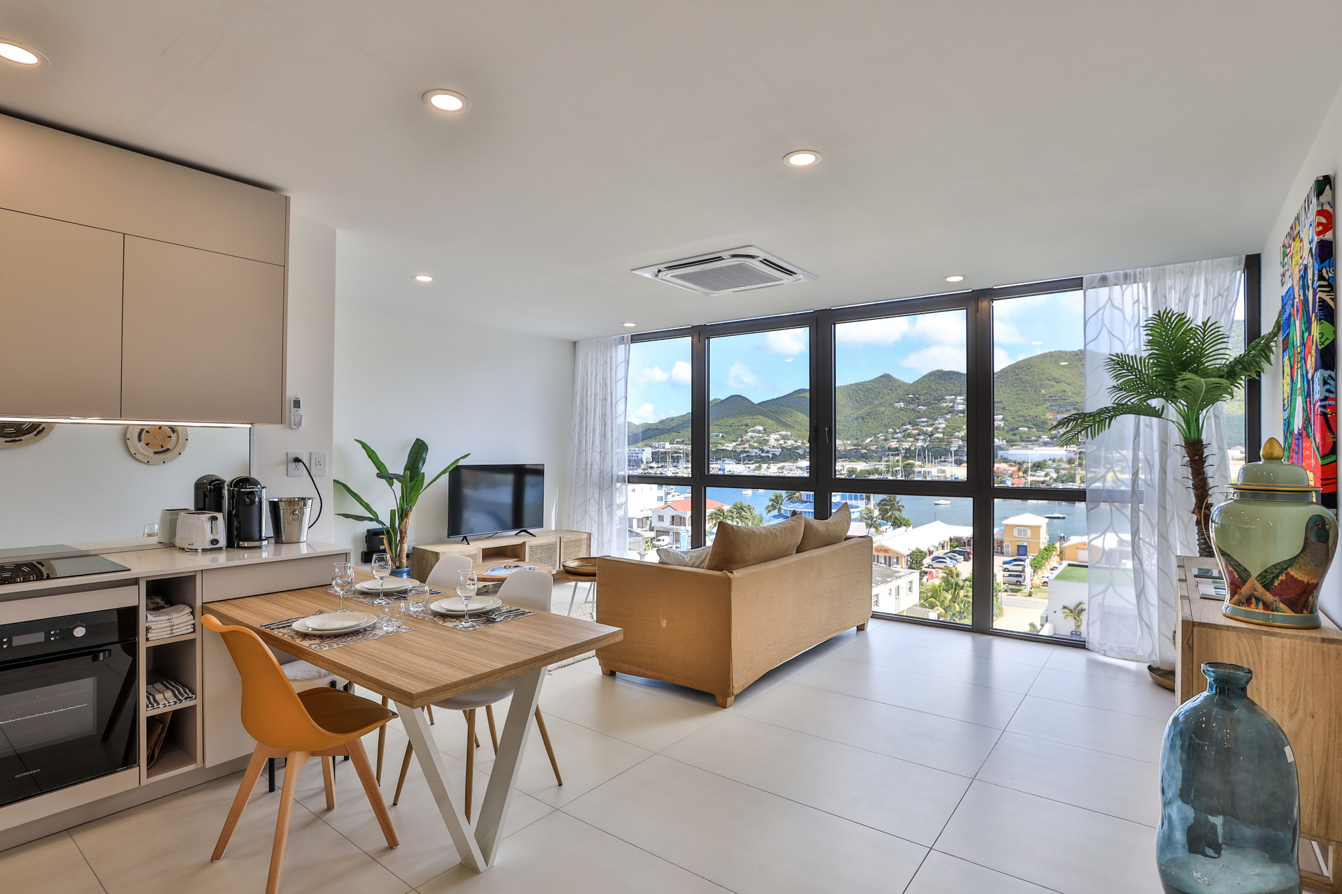 The Hills Residence - A127 