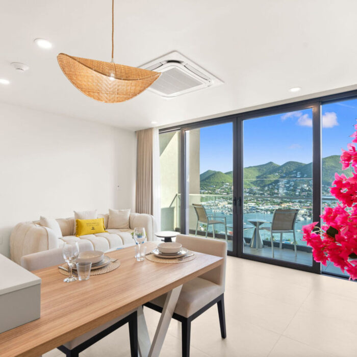 The Hills Residence - D446